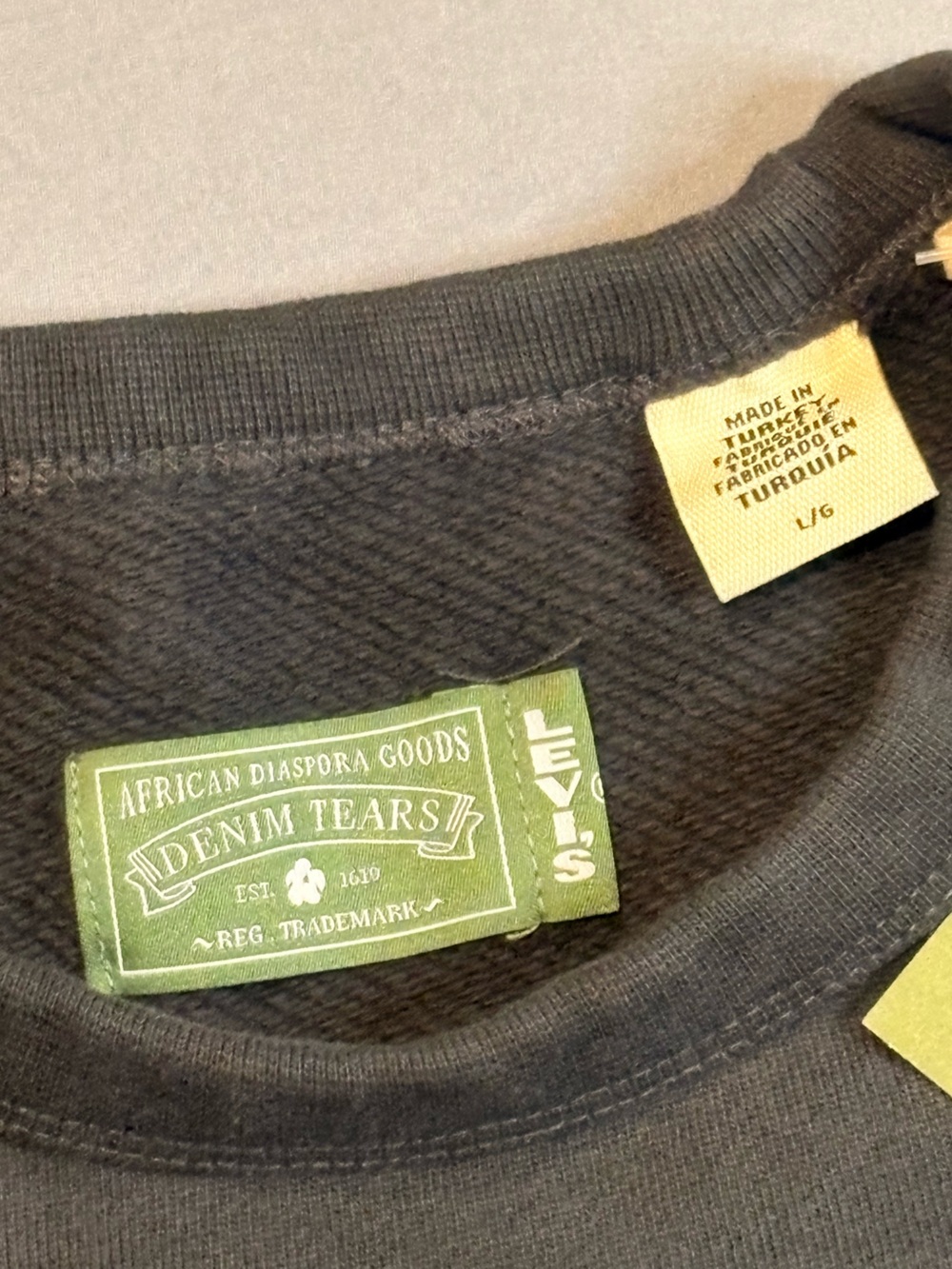 Levi’s X Denim Tears Crewneck Sweatshirt Mens L - Picture 8 of 11
